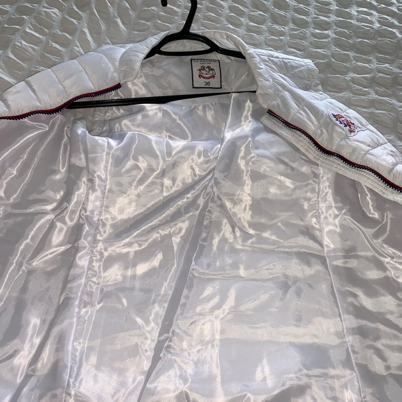 US Polo Assn woman’s white vest size 36 (S) - Picture 9 of 14